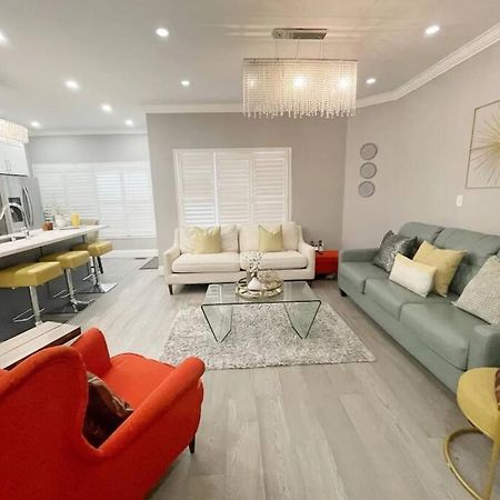 Elegant & Luxurious 3 Bedroom Home Mississauga Eksteriør bilde