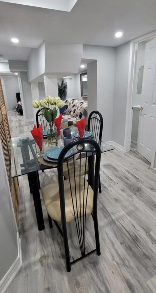 Elegant & Luxurious 3 Bedroom Home Mississauga Eksteriør bilde