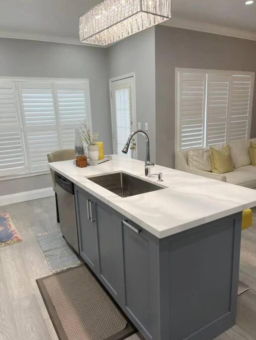 Elegant & Luxurious 3 Bedroom Home Mississauga Eksteriør bilde